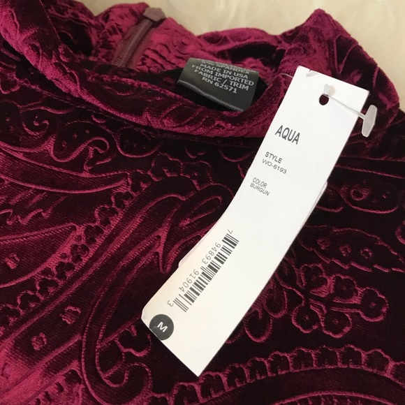 AQUA Paisley Embossed Velvet Womens Dress - Picture 5 of 6